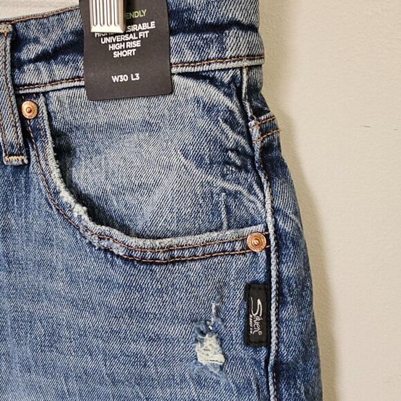 NWT SILVER JEANS HIGHLY DESIRABLE UNIVERSAL FIT HI RISE SHORT ECO FRIENDLY 30W - Picture 7 of 16
